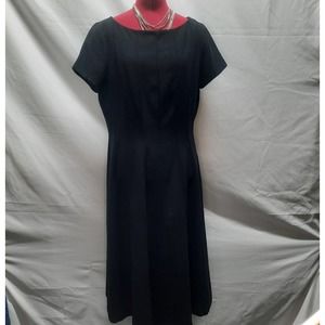 Anne Klein Petite Black Fit Flare Short Sleeve Modest Career Seamed Dress 8P